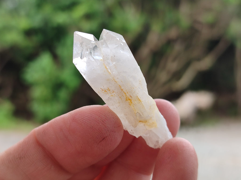 Natural Mine Run Crystals x 2.57 Kg Lot From Madagascar - Toprock Gemstones and Minerals 