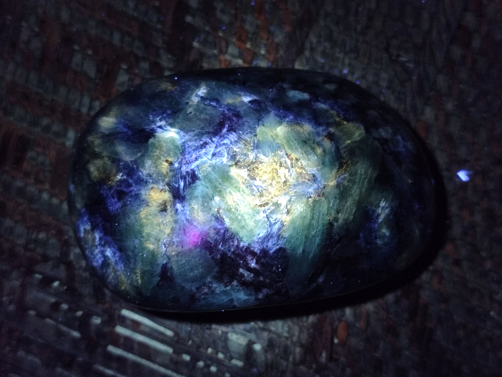 Polished Emerald Mica In Matrix Free Forms x 6 From Mutoko, Zimbabwe - Toprock Gemstones and Minerals 