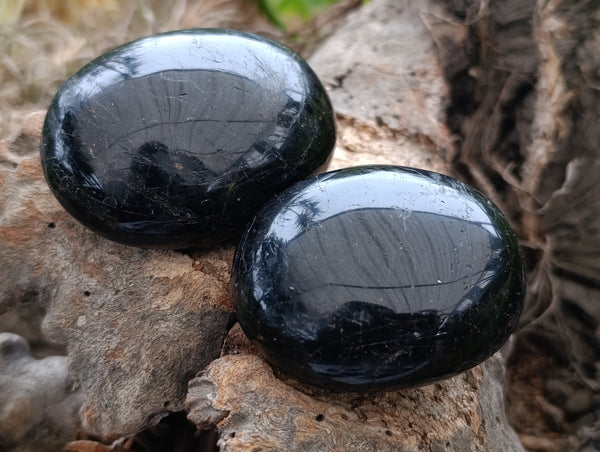 Polished Black Schorl Tourmaline Galet / Palmstones x 12 From Madagascar