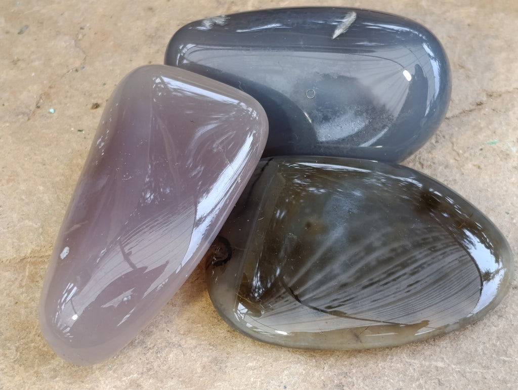 Polished Agate Free Forms x 24 From Madagascar - Toprock Gemstones and Minerals 