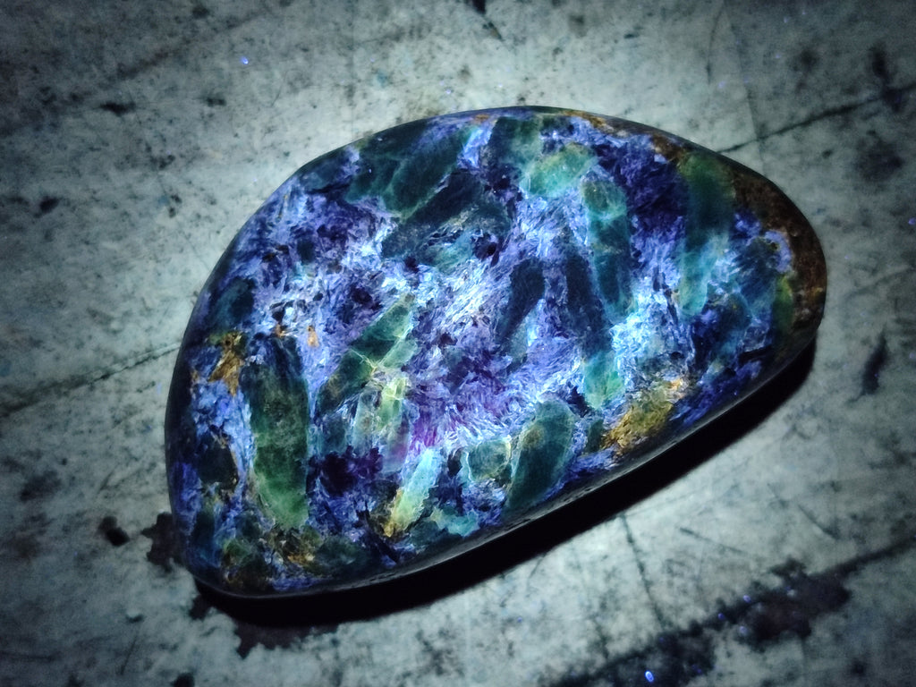 Polished Emerald Mica In Matrix Free Forms x 6 From Mutoko, Zimbabwe - Toprock Gemstones and Minerals 