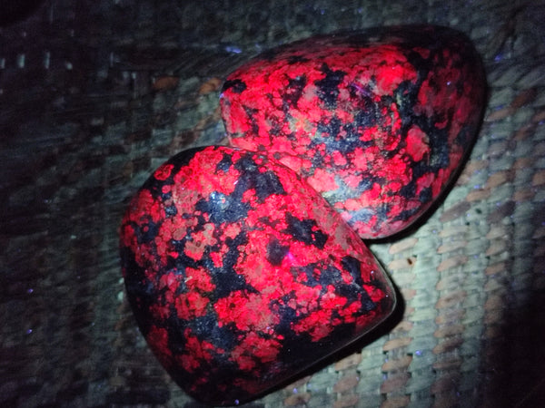 Polished Ruby Corundum In Chrome Verdite Free Forms x 12 From Zimbabwe