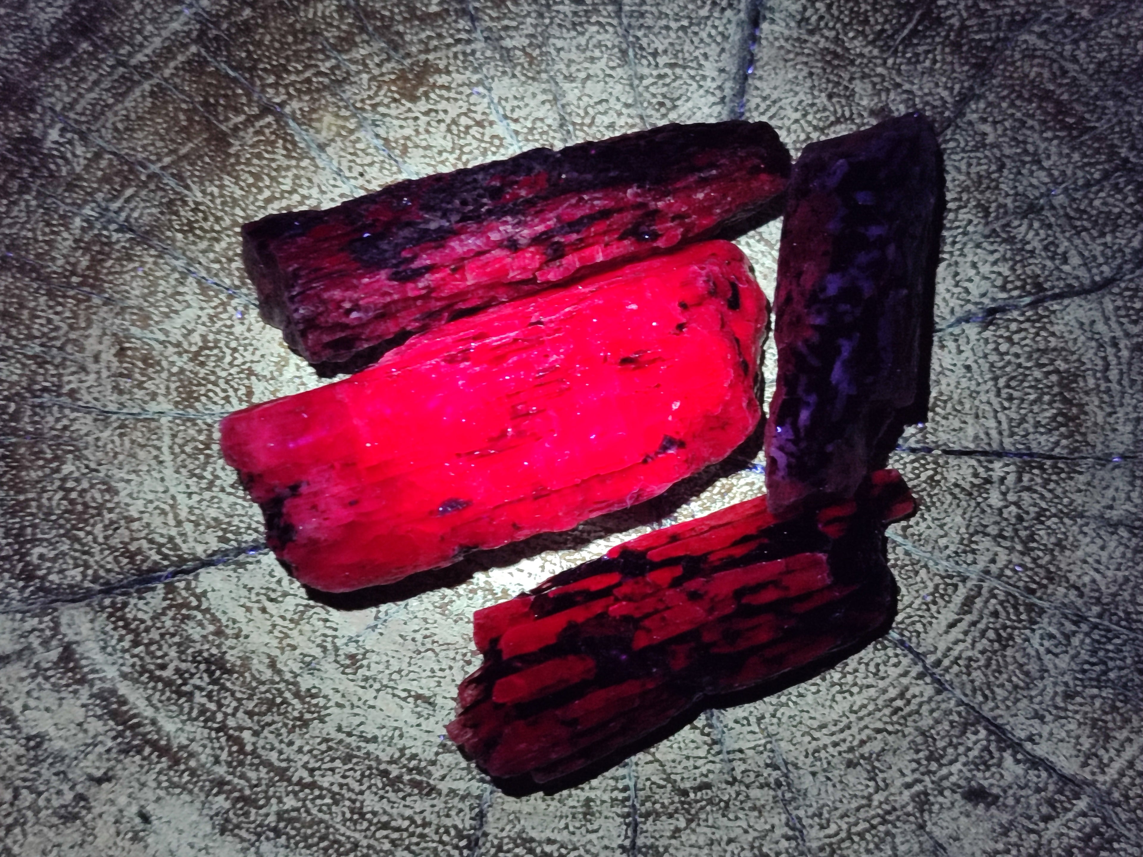 Natural Fluorescent Kyanite Crystals x 2.07 Kg Lot From Karoi, Zimbabwe - Toprock Gemstones and Minerals 