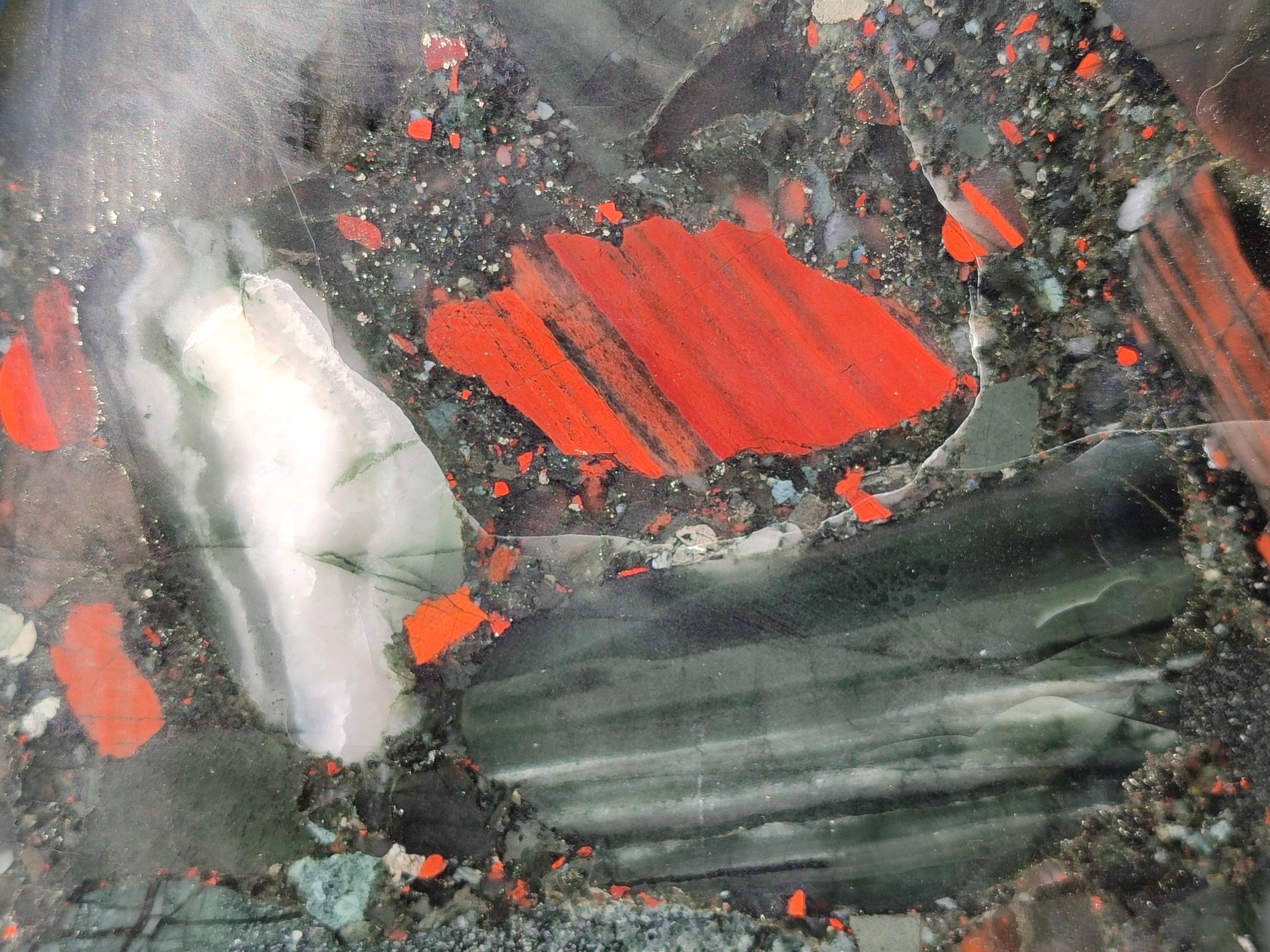 Polished Exceptional Extra Large AA Grade Bloodstone Display Piece x 1 From Swaziland - Toprock Gemstones and Minerals 