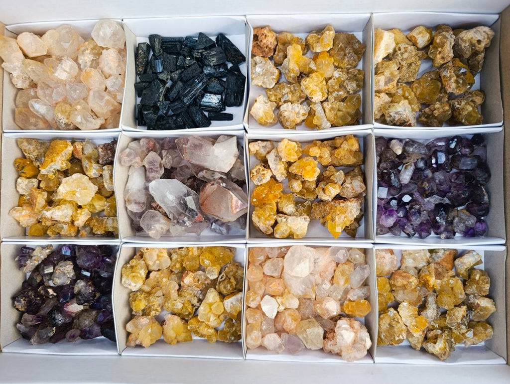 Natural Mix of Retail Items x 2.5 Kg Lot From Southern Africa - Toprock Gemstones and Minerals 