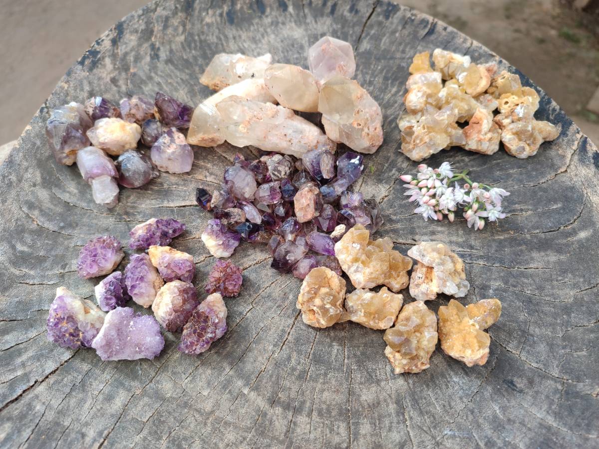 Natural Mix of Selected Crystals x 2.8 Kg Lot From Southern Africa - Toprock Gemstones and Minerals 