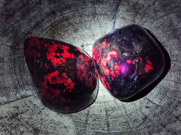 Polished Ruby Corundum In Chrome Verdite Standing Free Forms x 6 From Zimbabwe