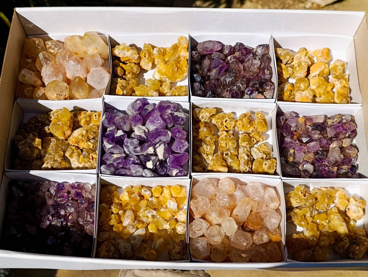 Natural Mixed Mineral Specimens x 2.8 kg Lot From Southern Africa - Toprock Gemstones and Minerals 