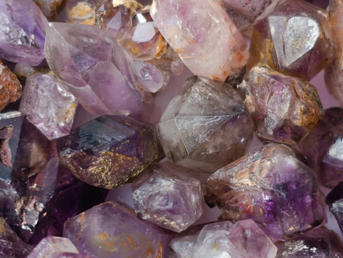 Natural Mix of Selected Crystals x 2.5 Kg Lot From Southern Africa - Toprock Gemstones and Minerals 