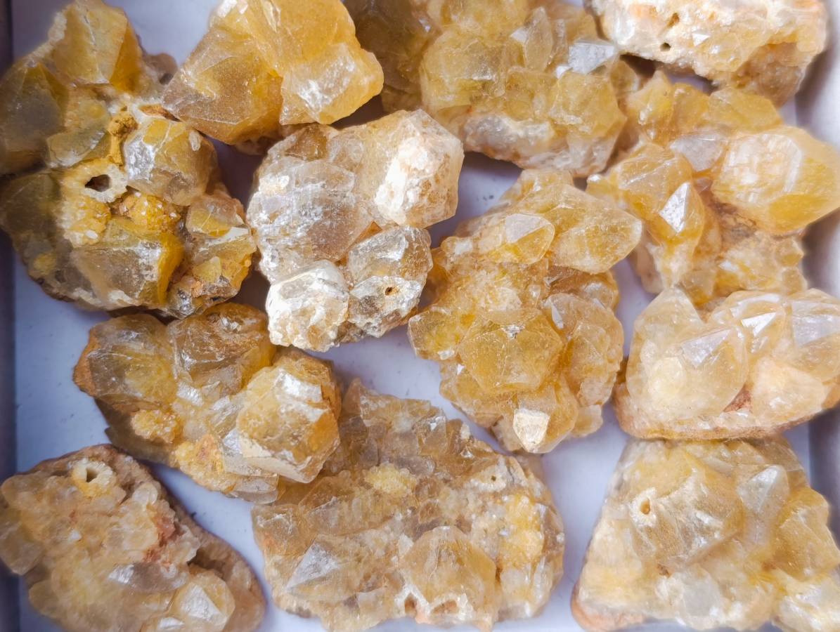 Natural Mix of Selected Crystals x 2.5 Kg Lot From Southern Africa - Toprock Gemstones and Minerals 