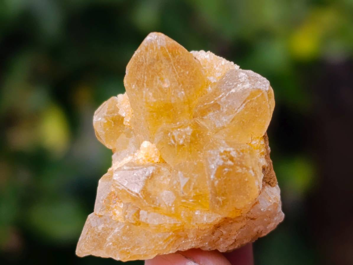 Natural Mix of Selected Crystals x 2.5 Kg Lot From Southern Africa - Toprock Gemstones and Minerals 