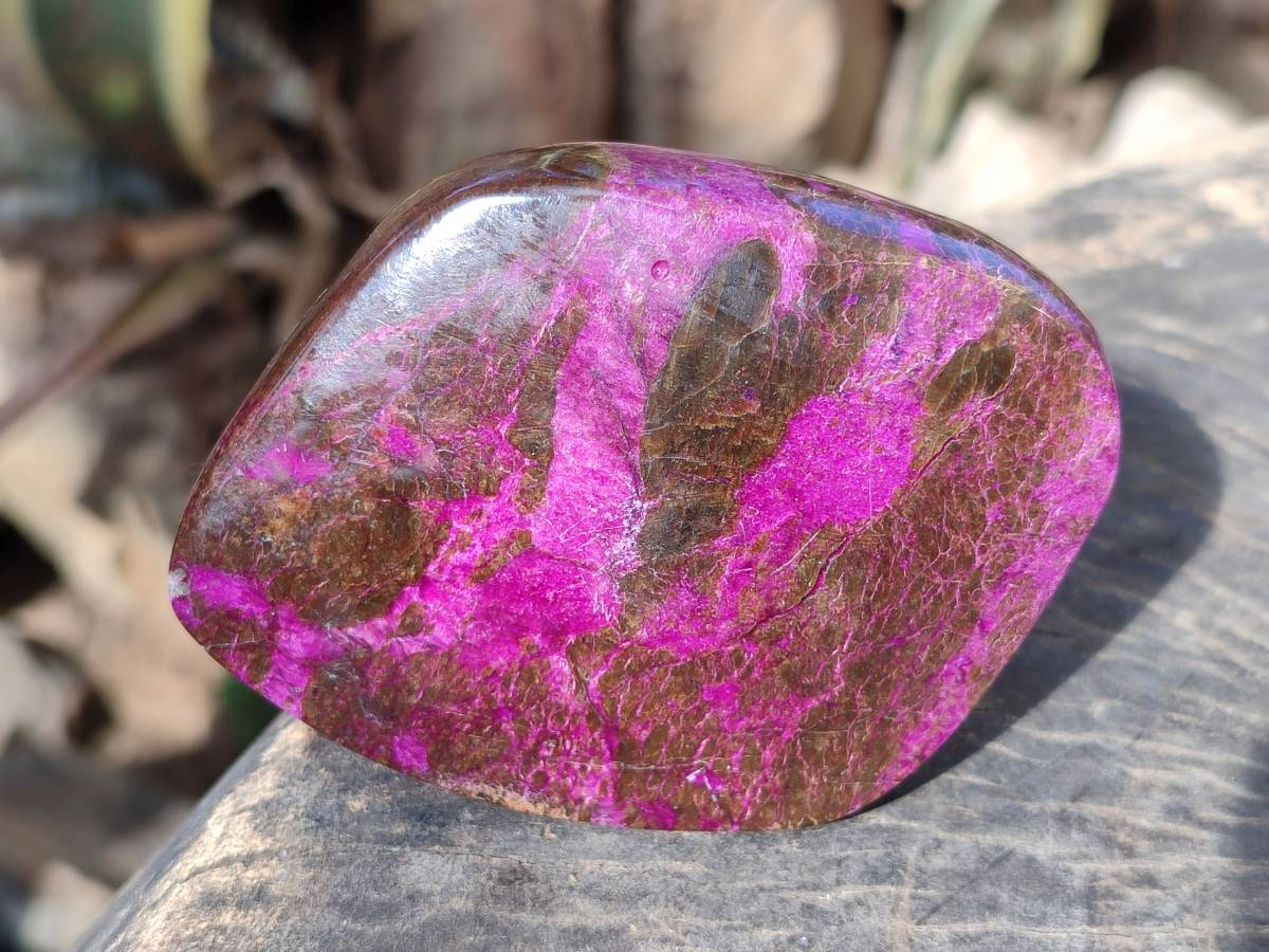 Polished Stichtite Free Forms x 4 From Barberton, South Africa - Toprock Gemstones and Minerals 