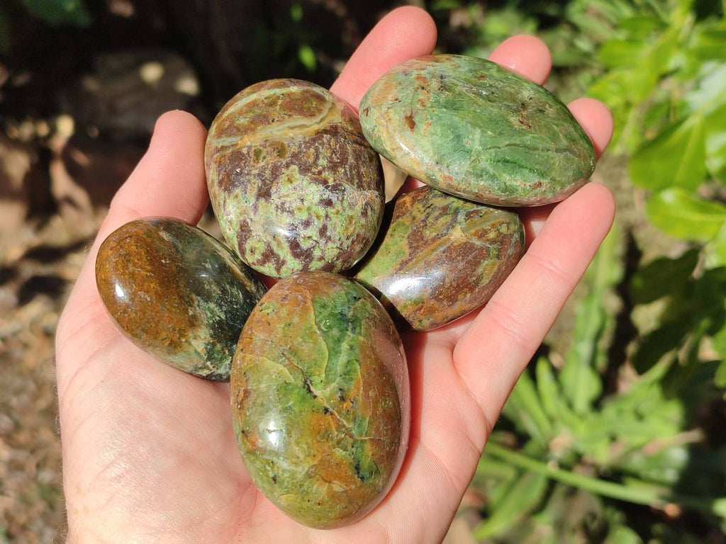 Polished Mixed Assortment of Retail items x 2.2 Kg Lot From Southern Africa - Toprock Gemstones and Minerals 