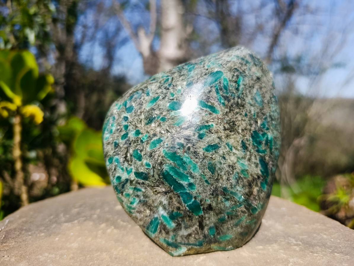 Polished Emerald Mica 'Mutokolite' Standing Free Form x 1 From Mutoko, Zimbabwe - Toprock Gemstones and Minerals 