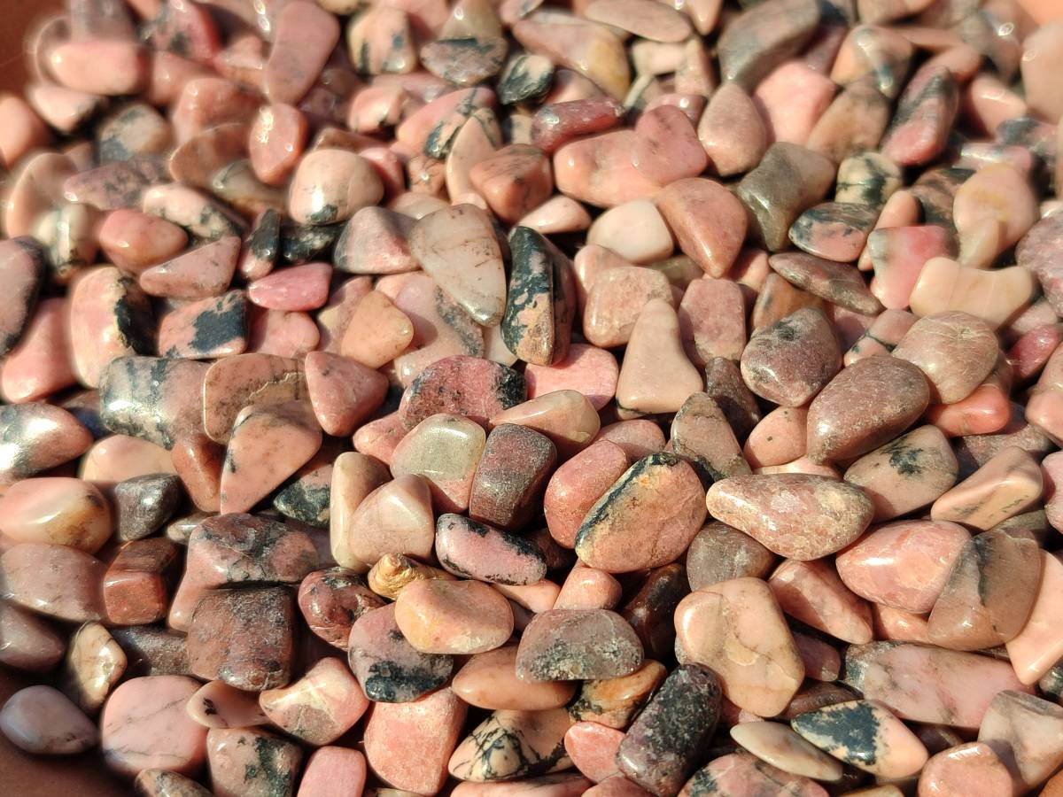 Polished Rhodonite Tumbled Stones x 6 Kg Lot From Madagascar - Toprock Gemstones and Minerals 