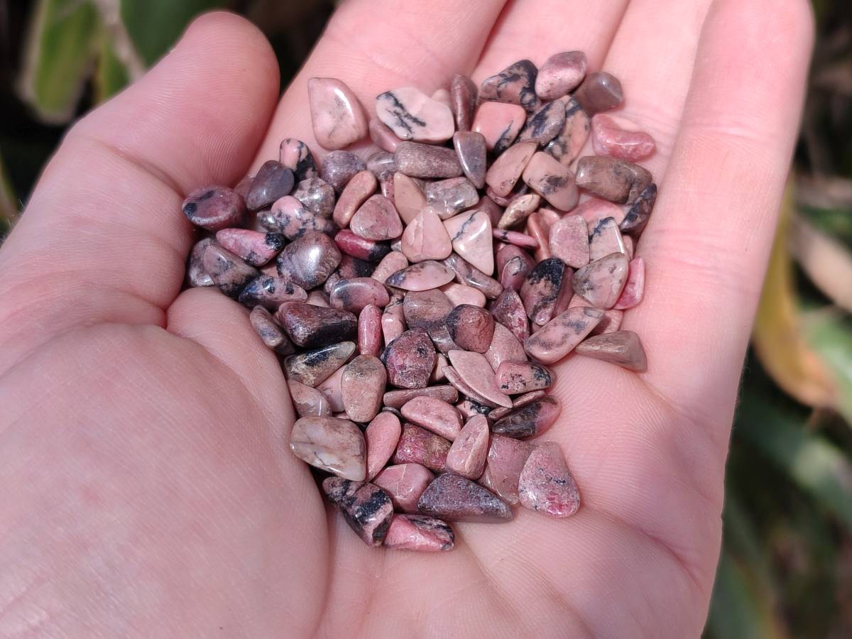 Polished Rhodonite Tumbled Stones x 6 Kg Lot From Madagascar - Toprock Gemstones and Minerals 