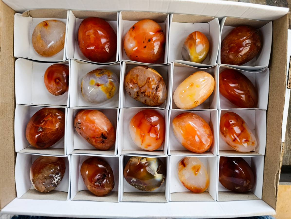 Polished Carnelian Agate Galet x 20 From Madagascar - Toprock Gemstones and Minerals 