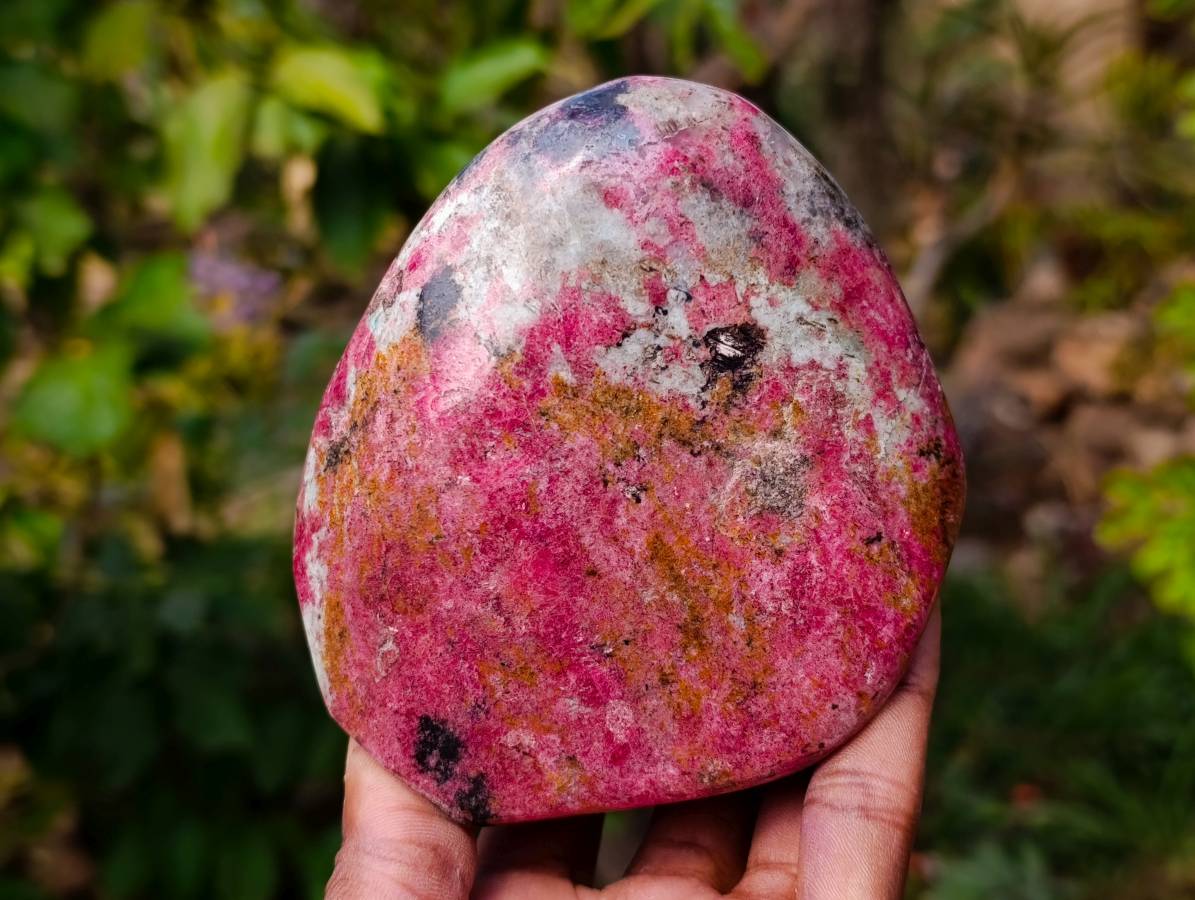 Polished Rhodonite Standing Free Forms x 1 From Rhusinga, Zimbabwe - Toprock Gemstones and Minerals 
