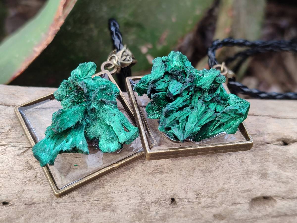 Hand Made Natural Silky Malachite Necklaces -Sold Per Item From Kasompe, Congo - Toprock Gemstones and Minerals 