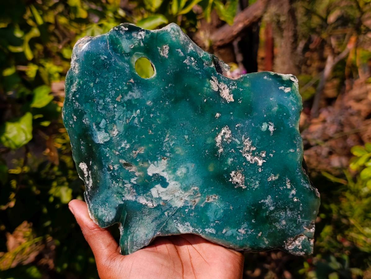 Polished On One Side Emerald Mtorolite Plate x 1 From Mutorashanga, Zimbabwe - Toprock Gemstones and Minerals 