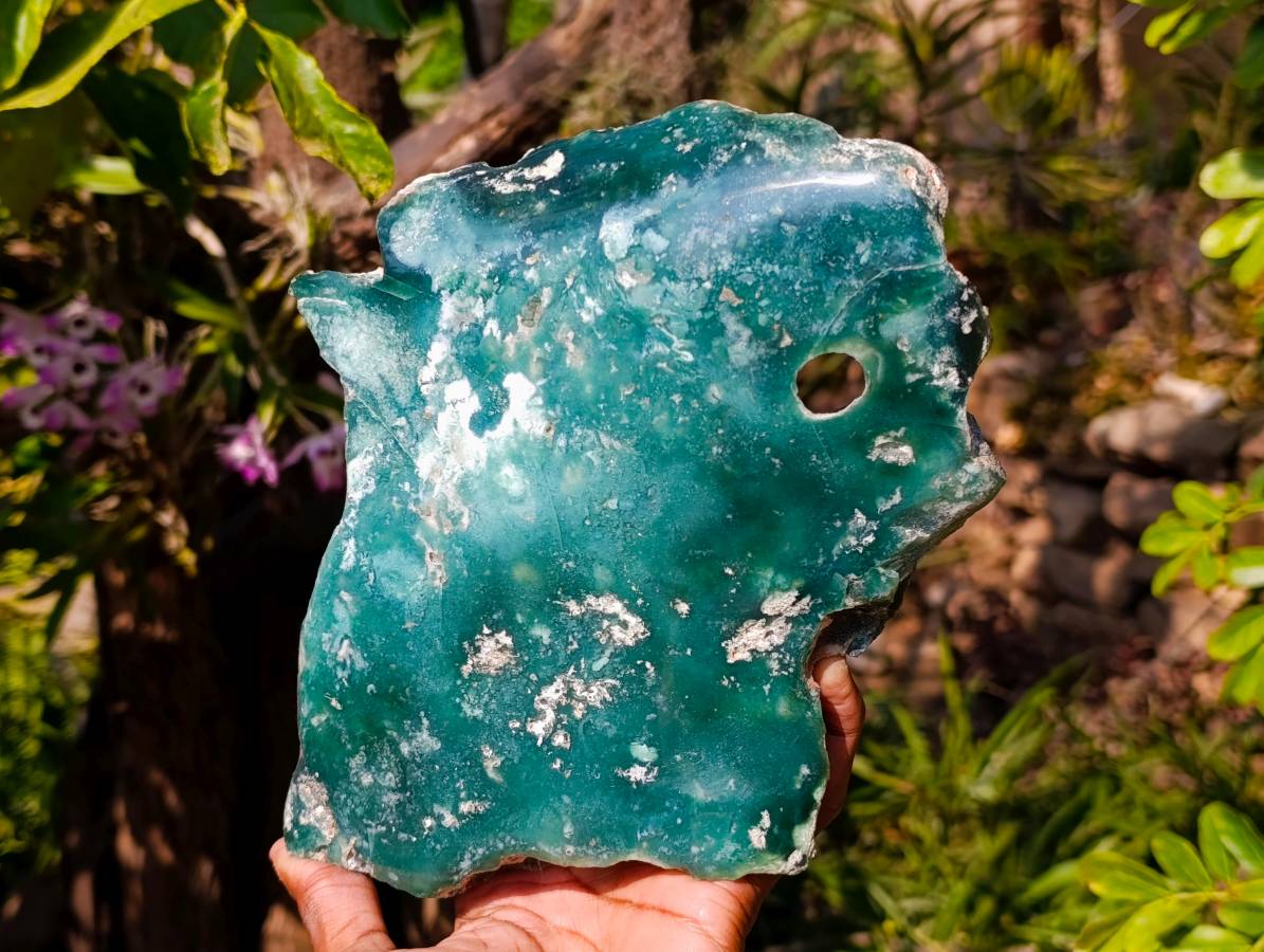 Polished On One Side Emerald Mtorolite Plate x 1 From Mutorashanga, Zimbabwe - Toprock Gemstones and Minerals 