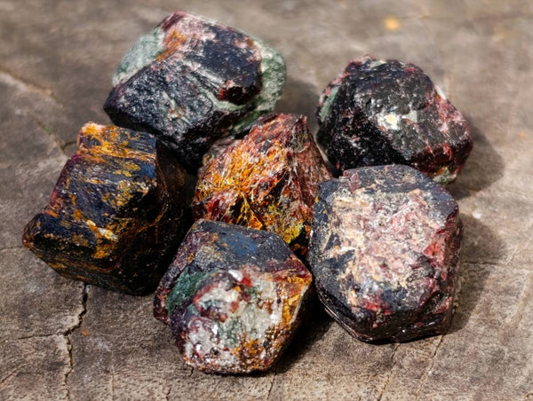 Natural Red And Brown Fully Formed Dodecagon Pyrope Garnet Crystals x 279 From Zimbabwe - Toprock Gemstones and Minerals 