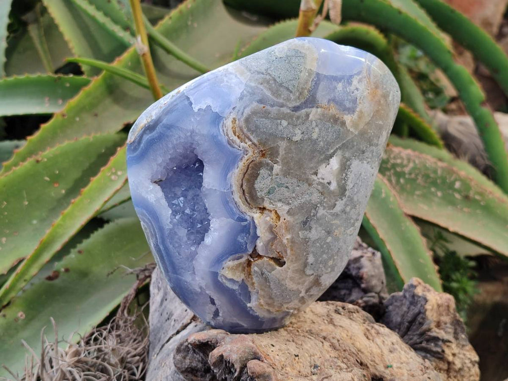 Polished Blue Lace Agate Standing Free Forms x 1 From Nsanje, Malawi - Toprock Gemstones and Minerals 