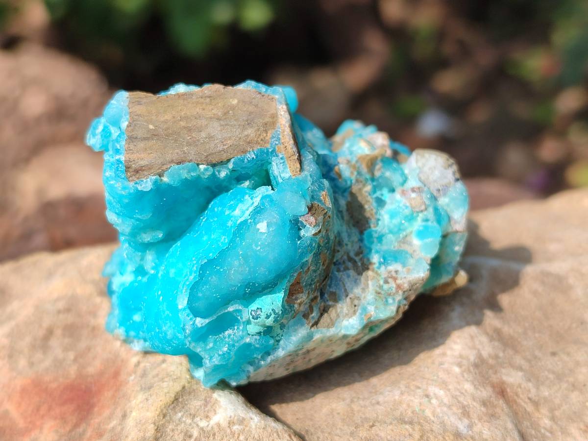 Natural Hemimorphite on Dolomite Specimens x 6 From Lupoto Mine, Congo - Toprock Gemstones and Minerals 