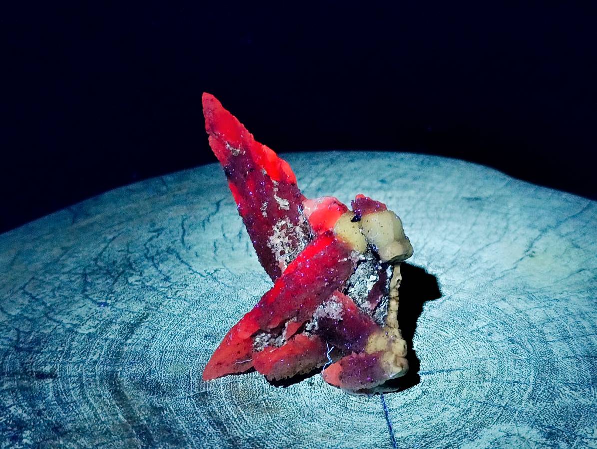 Natural Spearhead Calcite Specimens x 6 From Albert's Mountain, Lesotho - Toprock Gemstones and Minerals 