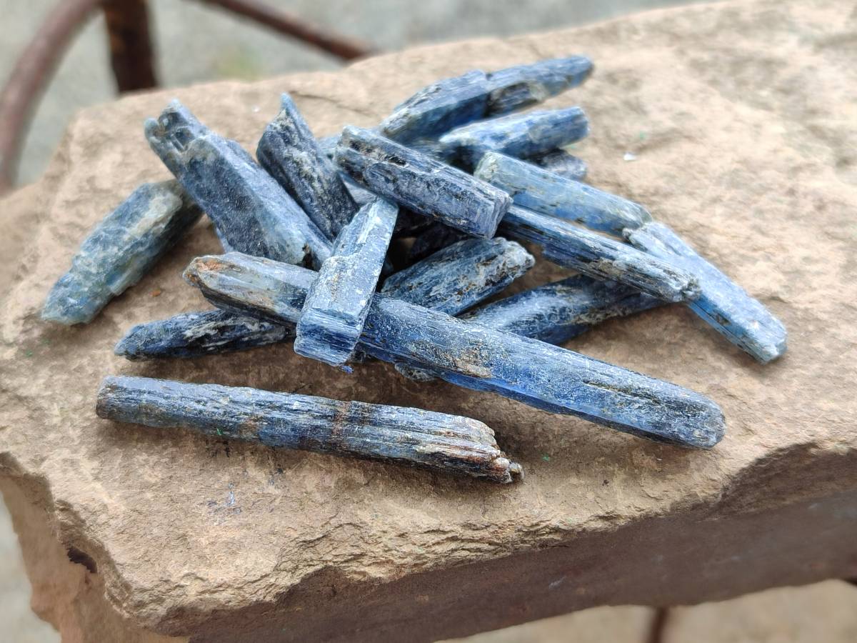 Natural Kyanite Crystals x 2 Kg Lot From Karoi, Zimbabwe - Toprock Gemstones and Minerals 