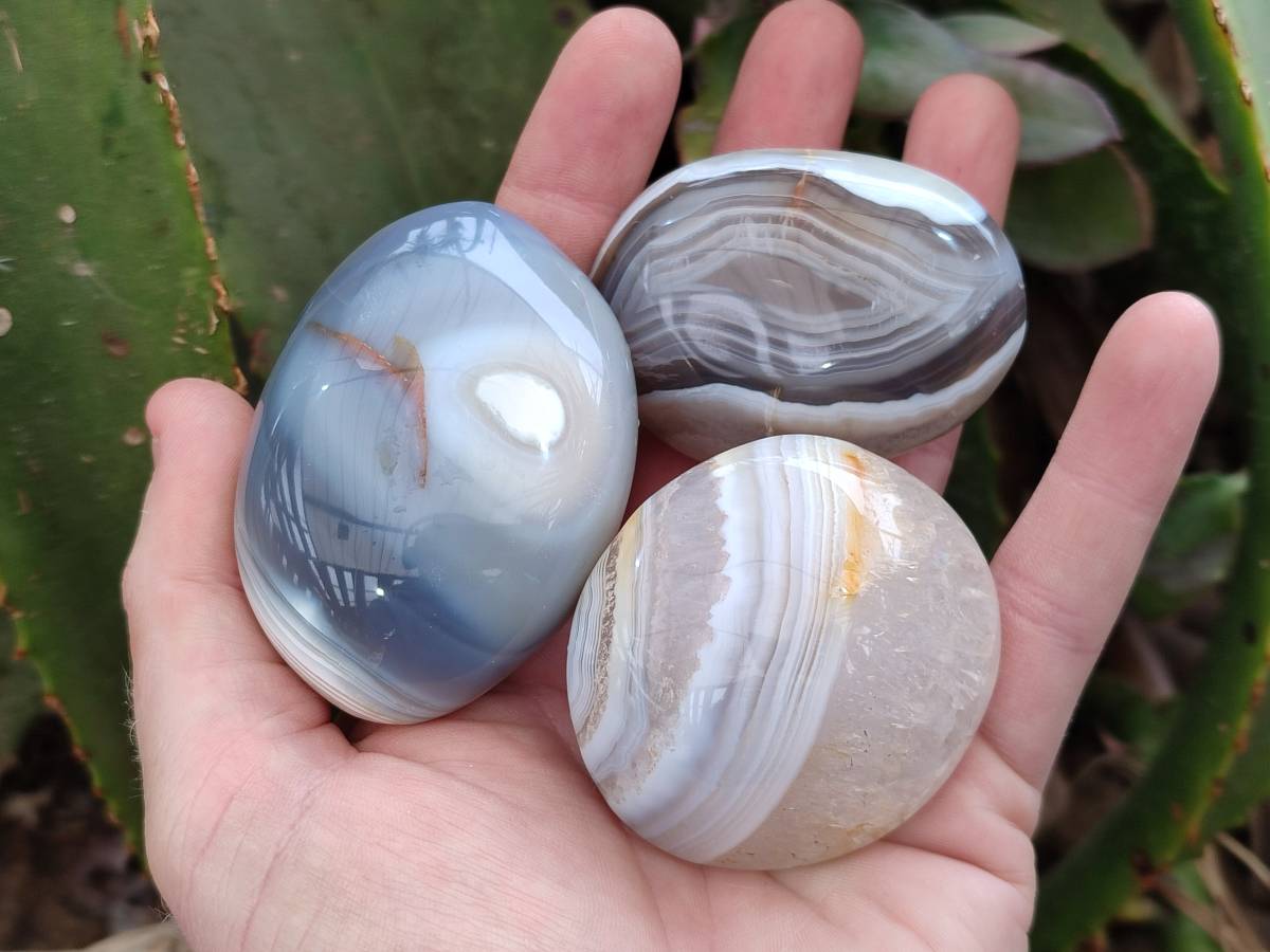 Polished Banded Agate Galets x 12 From Madagascar - Toprock Gemstones and Minerals 