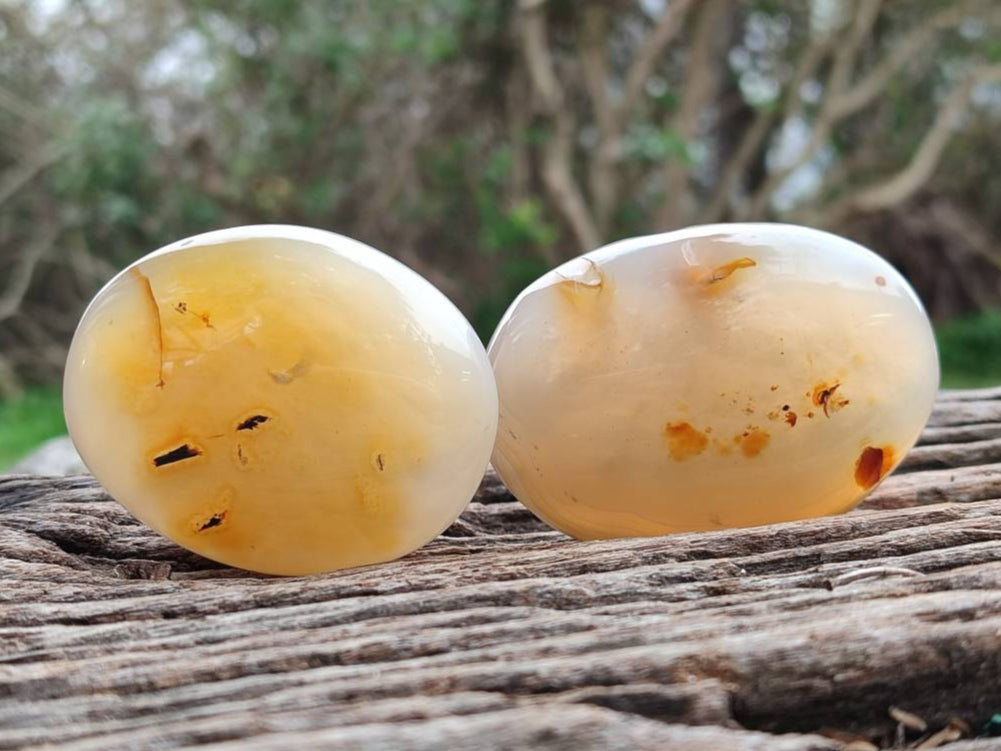 Polished Banded Agate Galets x 12 From Madagascar - Toprock Gemstones and Minerals 