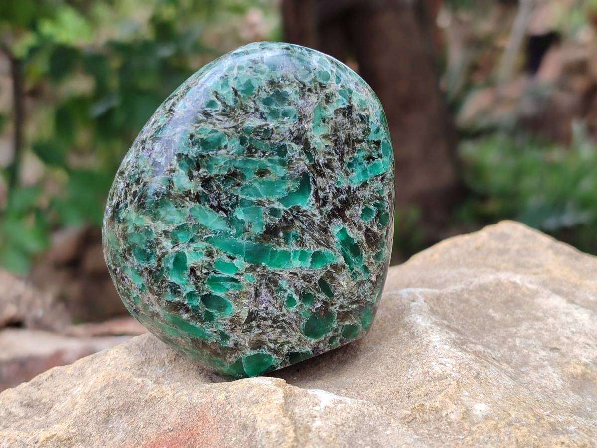 Polished Emerald Mica 'Mutokolite' Standing Free Forms x 4 From Mutoko, Zimbabwe - Toprock Gemstones and Minerals 