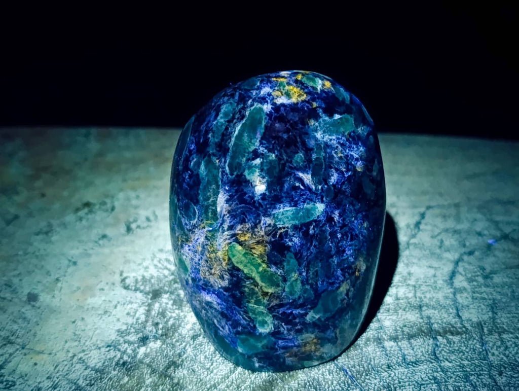 Polished Emerald Mica 'Mutokolite' Standing Free Forms x 4 From Mutoko, Zimbabwe - Toprock Gemstones and Minerals 