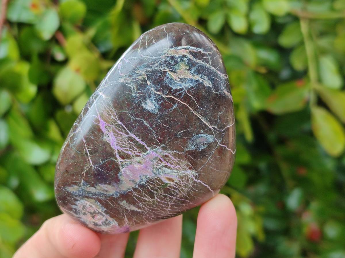 Polished Mix Stichtite Standing Free Forms and Free Forms x 4 From Barberton, South Africa - Toprock Gemstones and Minerals 