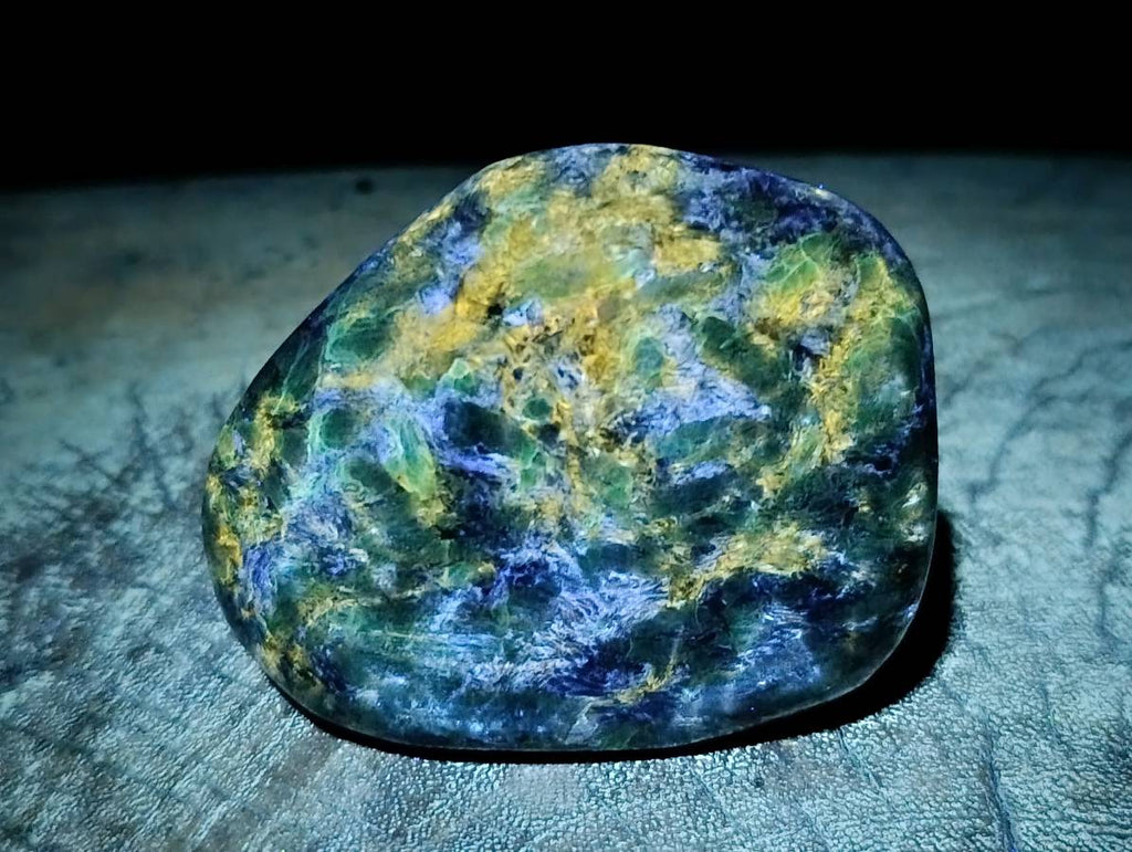 Polished Emerald Mica 'Mutokolite' Free Forms x 6 From Mutoko, Zimbabwe - Toprock Gemstones and Minerals 