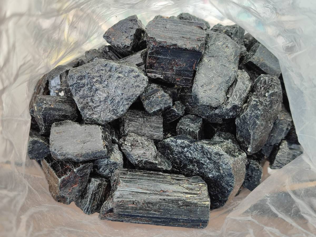 Natural Black Tourmaline Specimens x 2.73 Kg Lot From Zimbabwe - Toprock Gemstones and Minerals 