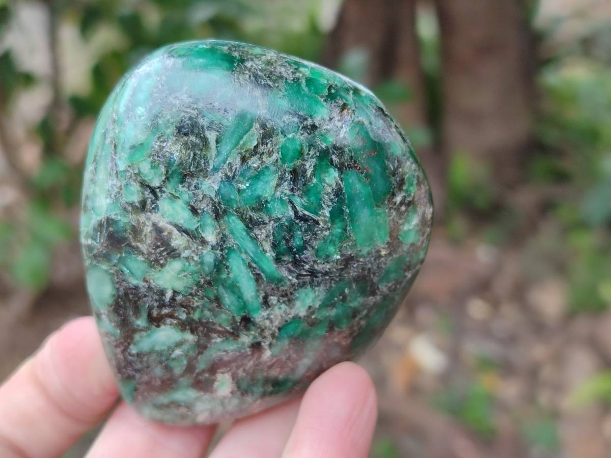 Polished Mutokolite Muscovite Emerald Mica Standing Free Forms x 4 From Mutoko, Zimbabwe - Toprock Gemstones and Minerals 