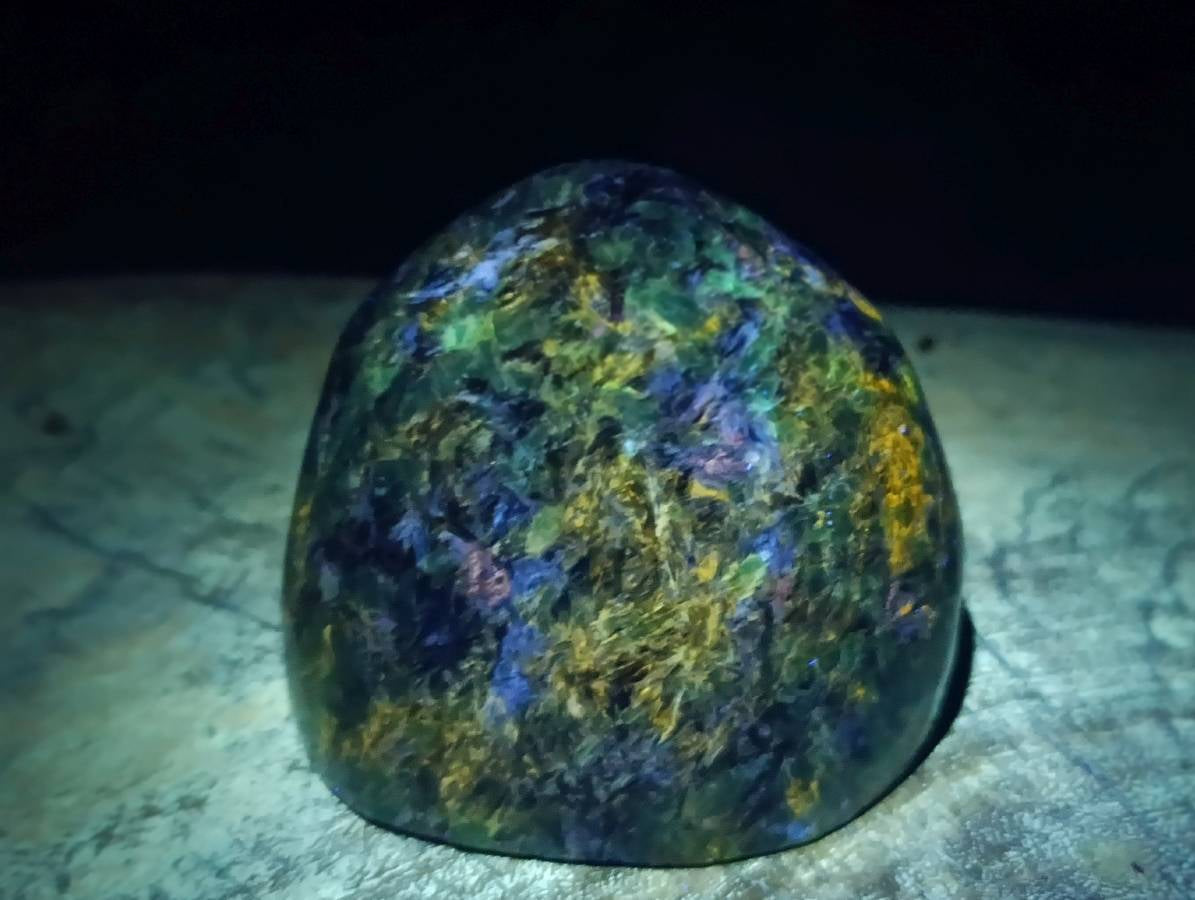 Polished Emerald Mica 'Mutokolite' Standing Free Forms x 4 From Mutoko, Zimbabwe - Toprock Gemstones and Minerals 