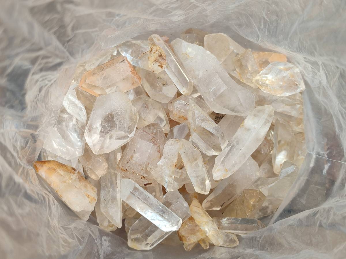 Natural Quartz Crystals x 1.97 Kg Lot From Zimbabwe - Toprock Gemstones and Minerals 