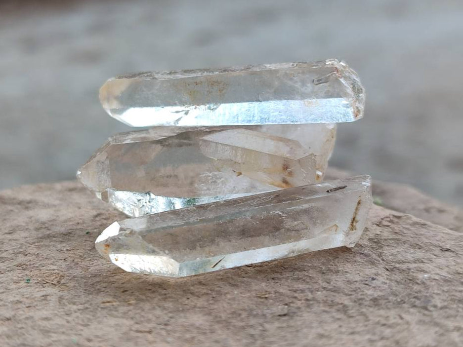 Natural Quartz Crystals x 1.97 Kg Lot From Zimbabwe - Toprock Gemstones and Minerals 