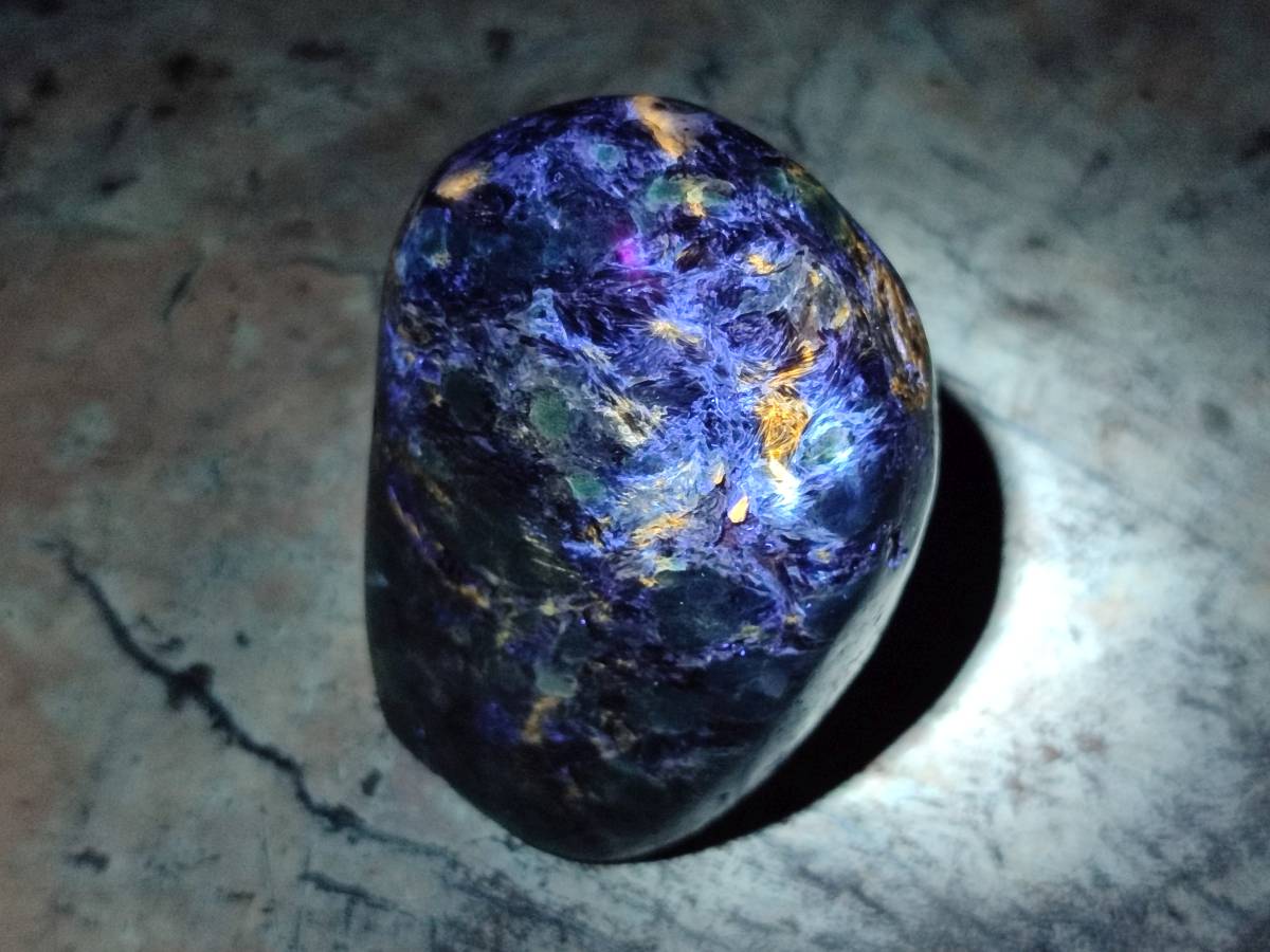 Polished Emerald Mica 'Mutokolite' Standing Free Forms x 6 From Mutoko, Zimbabwe - Toprock Gemstones and Minerals 