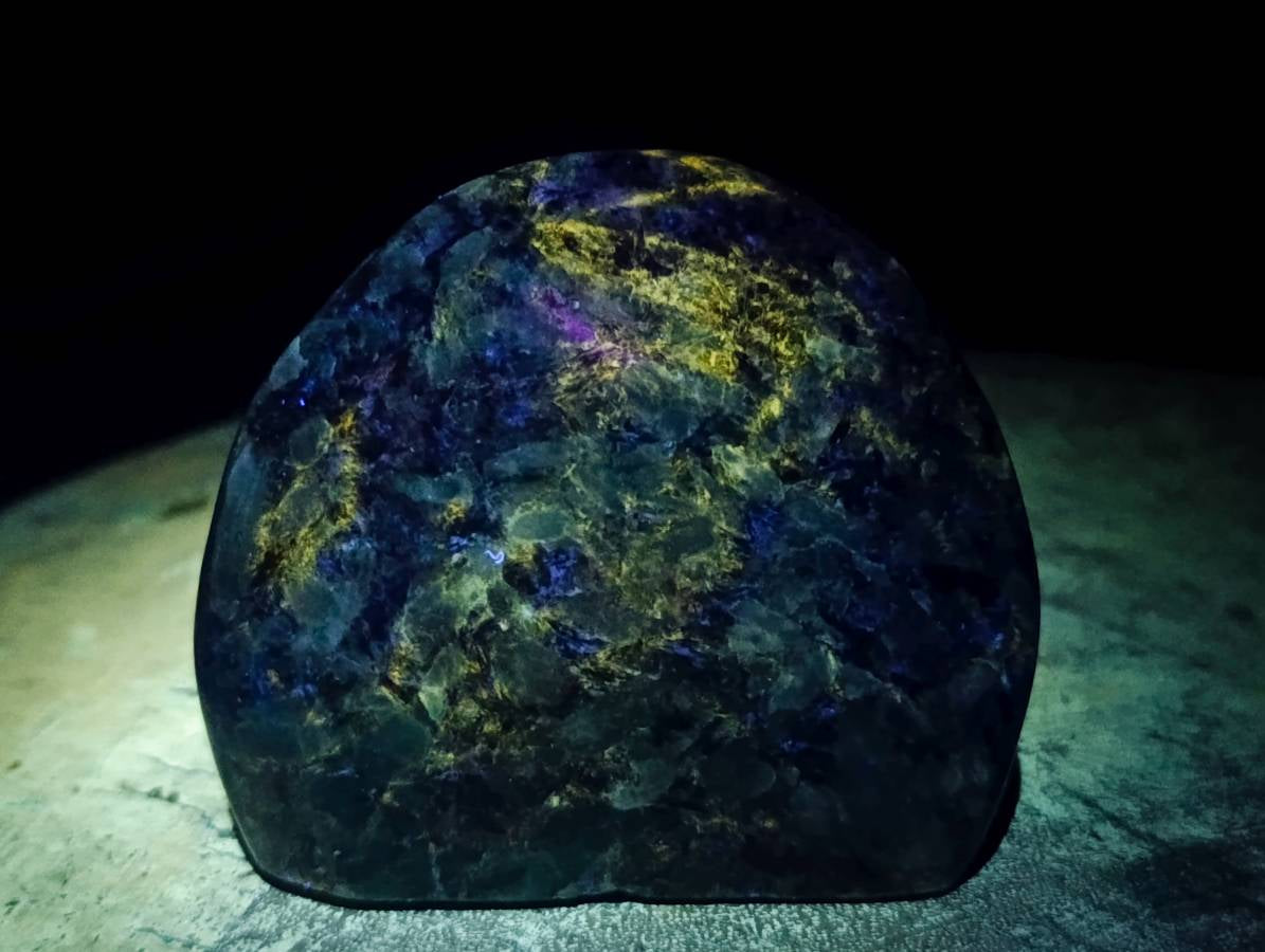 Polished Emerald Mica 'Mutokolite' Standing Free Forms x 4 From Mutoko, Zimbabwe