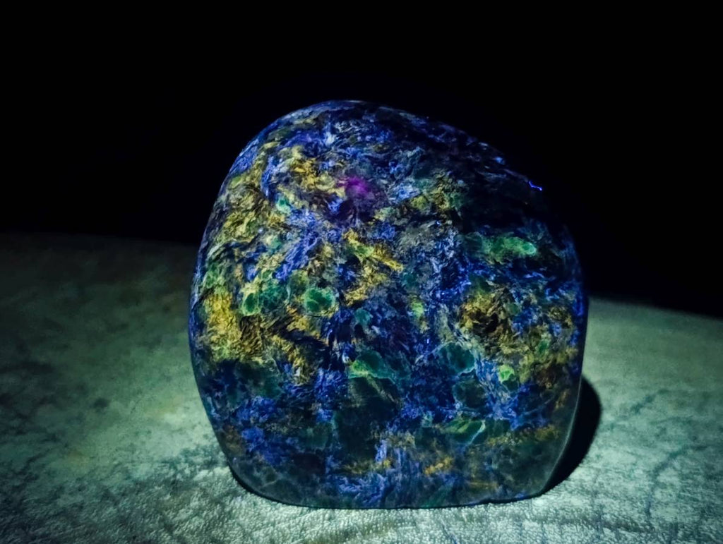 Polished Emerald Mica 'Mutokolite' Standing Free Forms x 4 From Mutoko, Zimbabwe