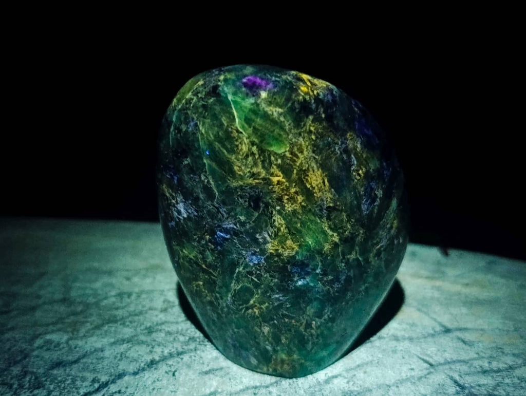 Polished Emerald Mica 'Mutokolite' Standing Free Forms x 4 From Mutoko, Zimbabwe