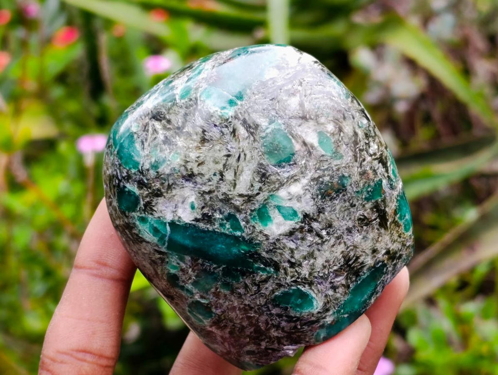 Polished Emerald Mica 'Mutokolite' Standing Free Forms x 4 From Mutoko, Zimbabwe