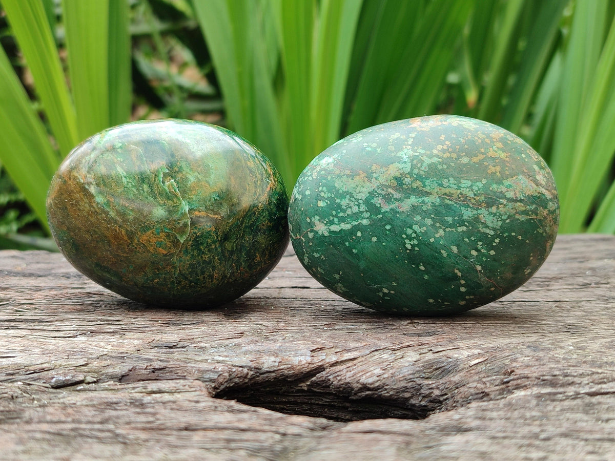 Polished Verdite Palm Stones x 12 From Zimbabwe