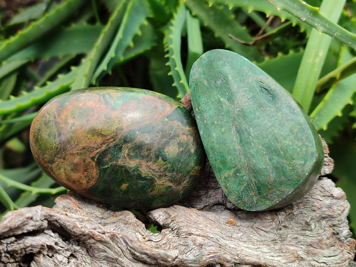 Polished Verdite Palm Stones x 12 From Zimbabwe