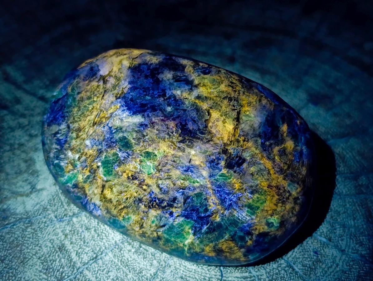 Polished Emerald Mica 'Mutokolite' Free Forms x 6 From Mutoko, Zimbabwe