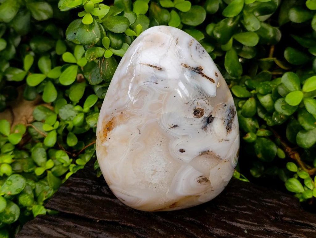 Polished Banded Agate Standing Free Form x 1 From Madagascar - Toprock Gemstones and Minerals 